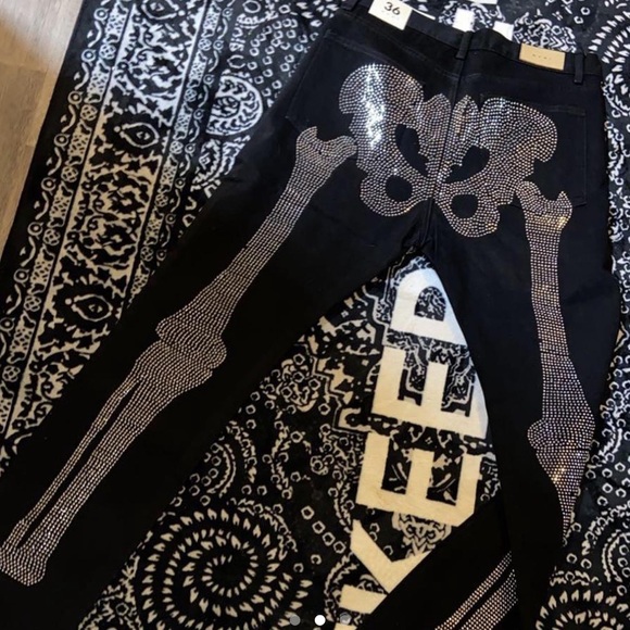 Rhinestone skeleton jeans from MNML - Picture 2 of 3